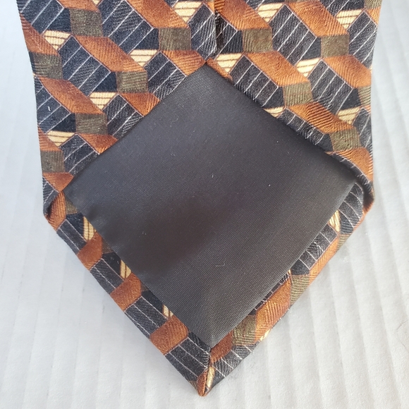 Feinson's J.Z. Richards Brown Black Geometric Pattern Silk Necktie USA - Picture 5 of 5